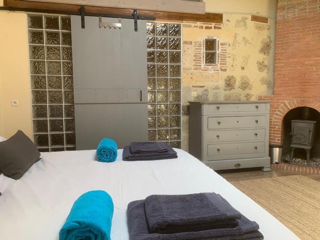Gites De Verger, Stylish Self Catering Cottages In Sos Esterno foto