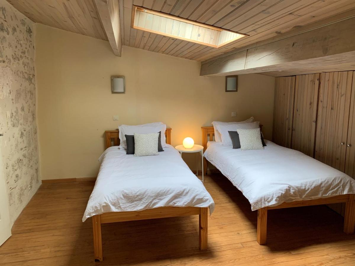 Gites De Verger, Stylish Self Catering Cottages In Sos Esterno foto