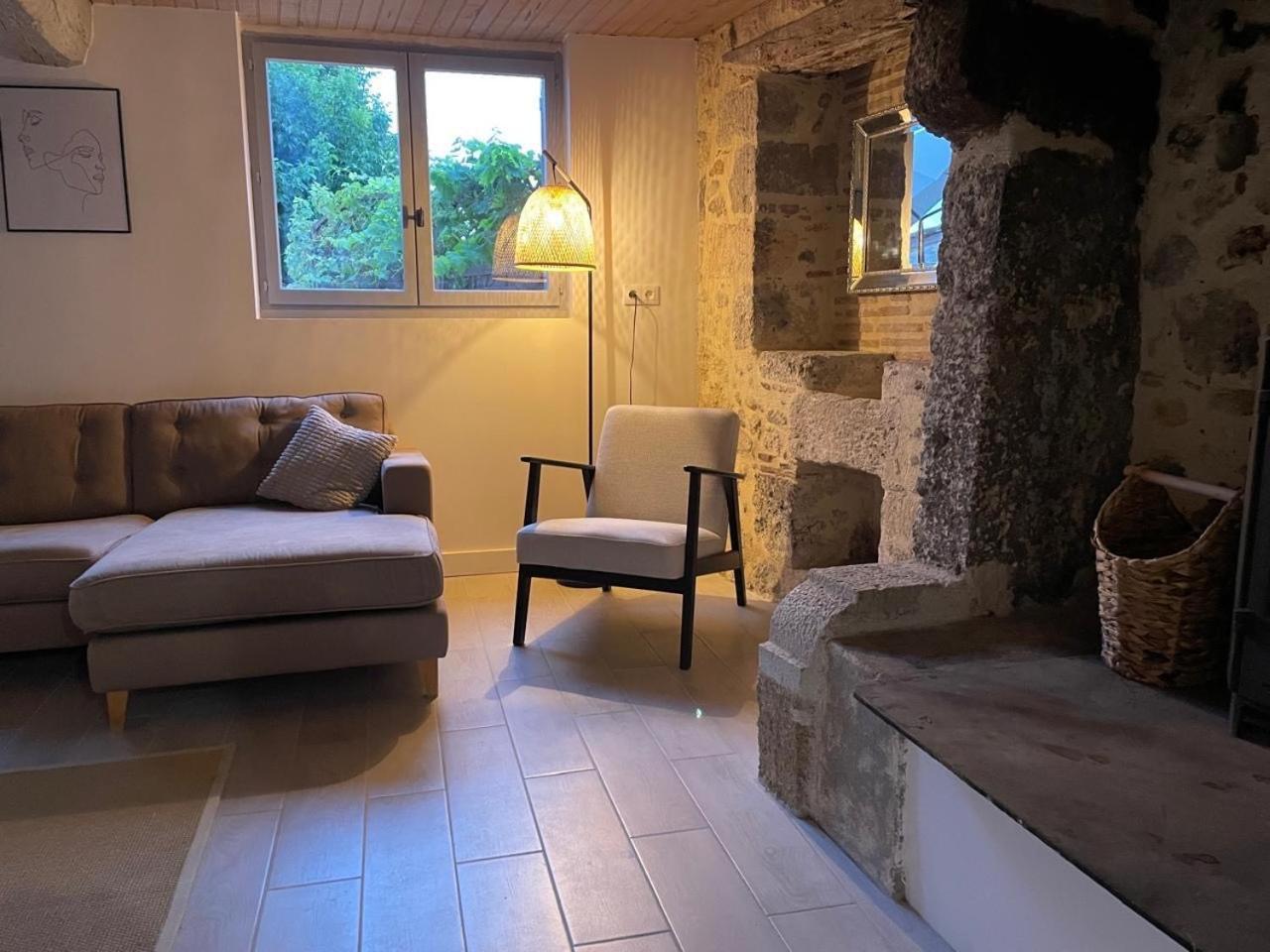 Gites De Verger, Stylish Self Catering Cottages In Sos Esterno foto